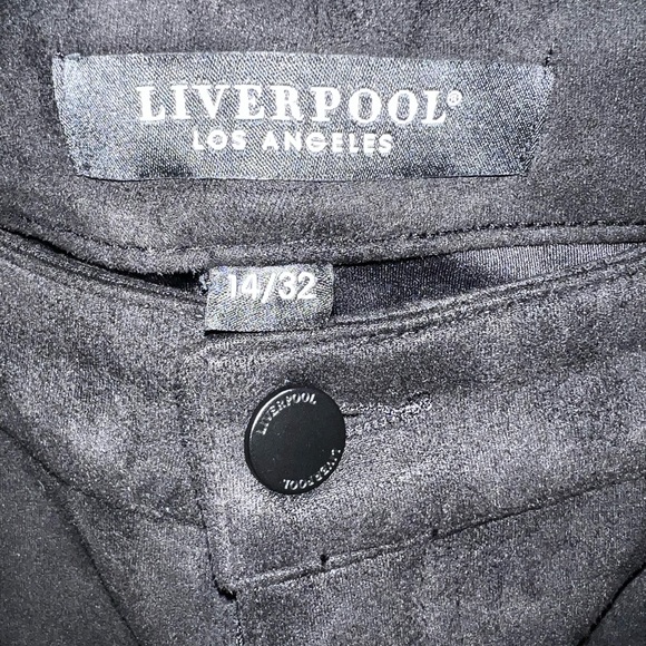 Liverpool Black Madonna Skinny - Picture 6 of 9